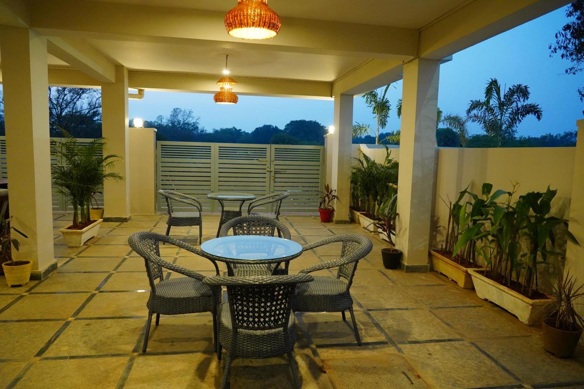 Hotel Urban Sleep Airport Zone Shamshabad Exterior foto